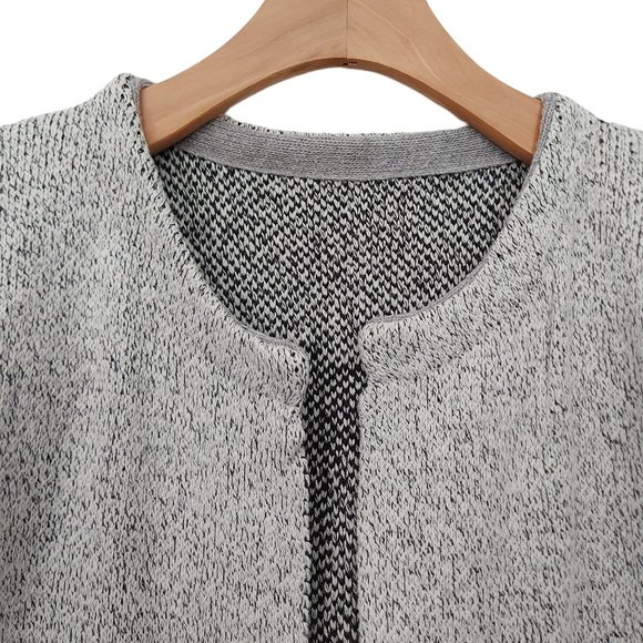 Chanel Womens Knit Open Cardigan Size S/M Long Sleeve Round Neck Pockets Gray - Picture 4 of 14